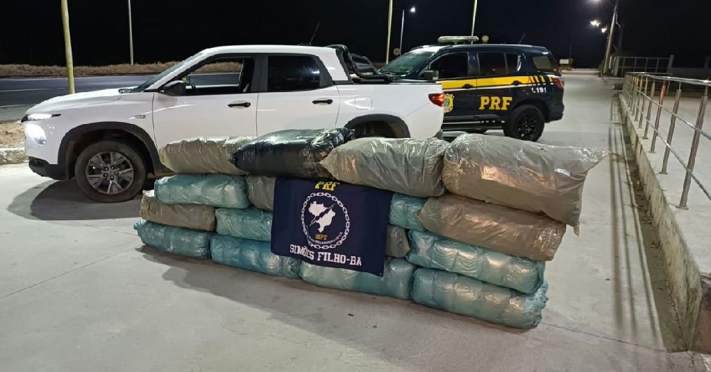 Polícia Rodoviária Federal intercepta 140 quilos de maconha na Br-324 em Salvador