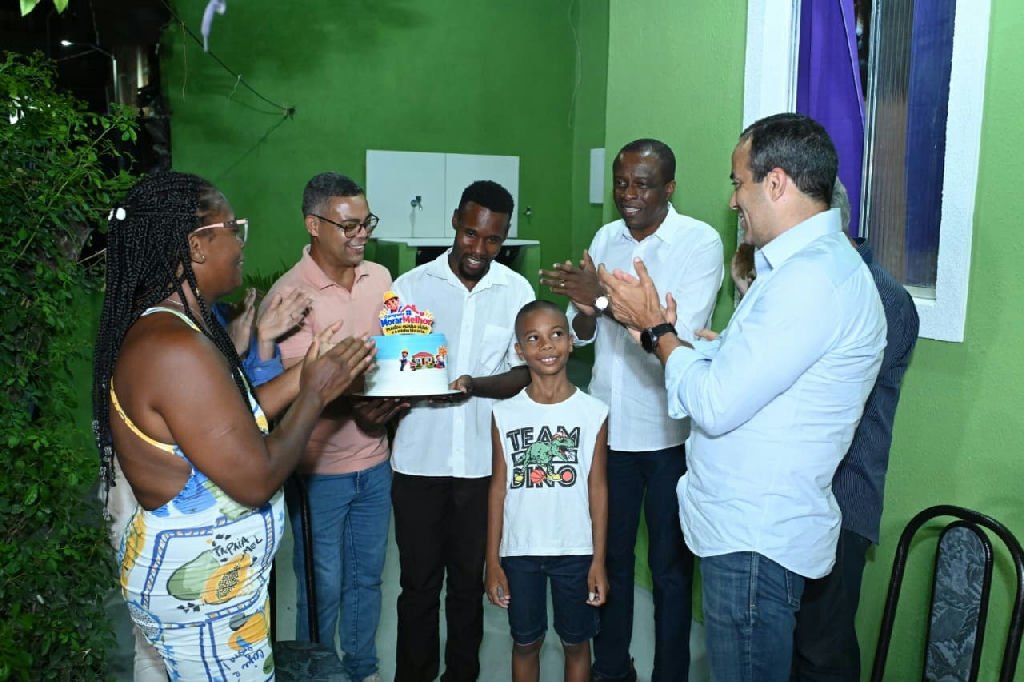 Programa Morar Melhor entrega 200 casas reformadas em Tancredo Neves