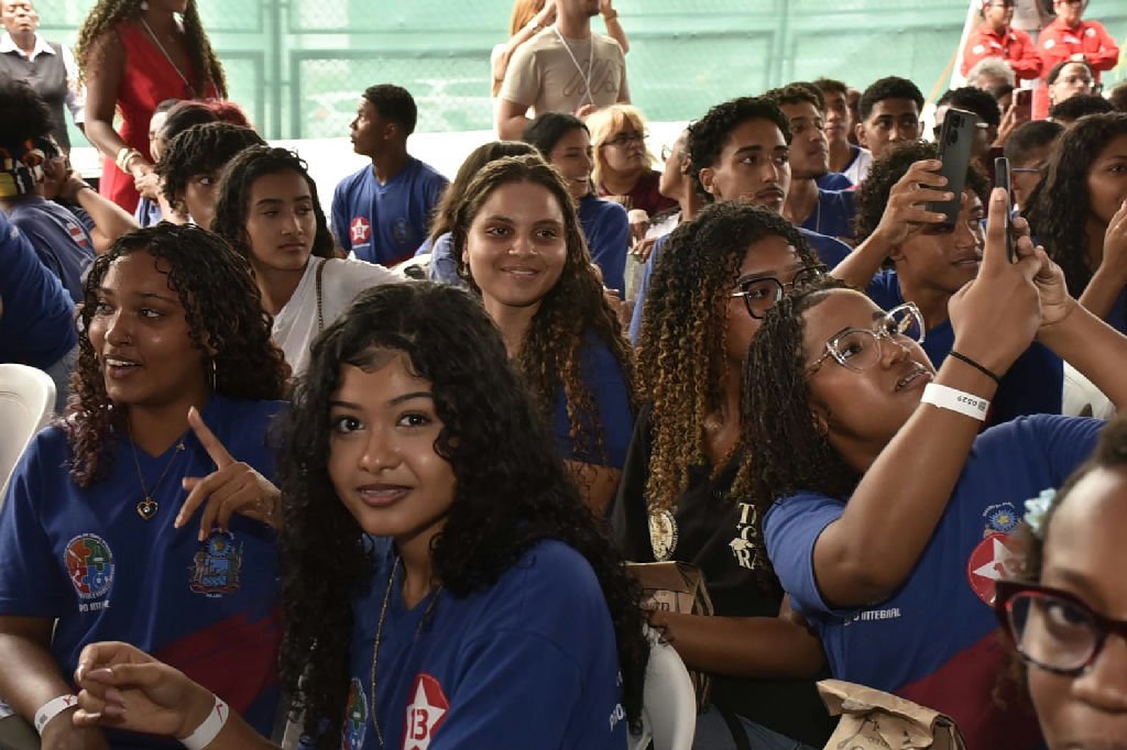 Rede estadual mobiliza alunos em revisão intensiva para o Enem 2026