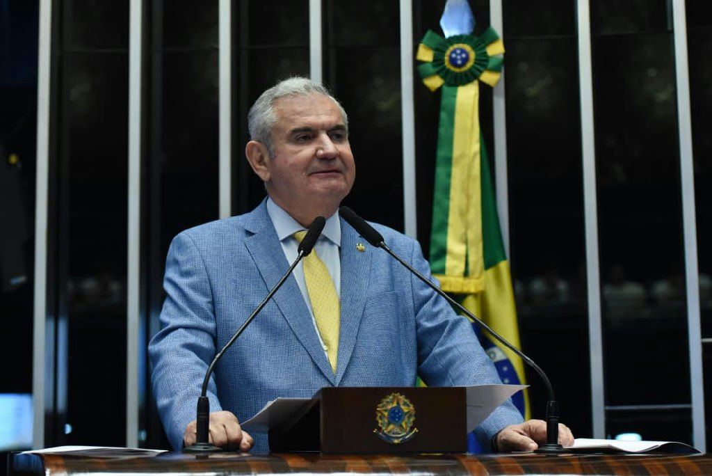 Senador aponta justiça fiscal e propõe restituição para empreendedores adimplentes