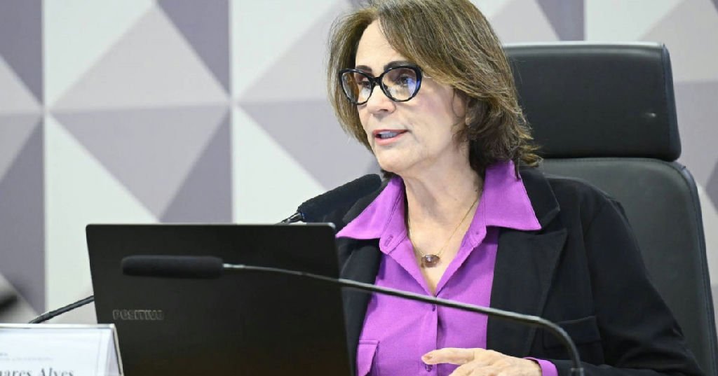 Senadora aciona o Ministério Público Eleitoral por uso de van do governo