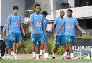 Trio brasileiro figura entre os finalistas do prêmio Golden Boy 2026