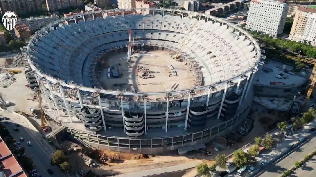 Valencia inicia venda de terreno do Mestalla para financiar nova arena