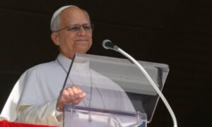 Vaticano confirma cirurgia de Leão XIV para remover nódulo no pulmão e mantém giro latino-americano