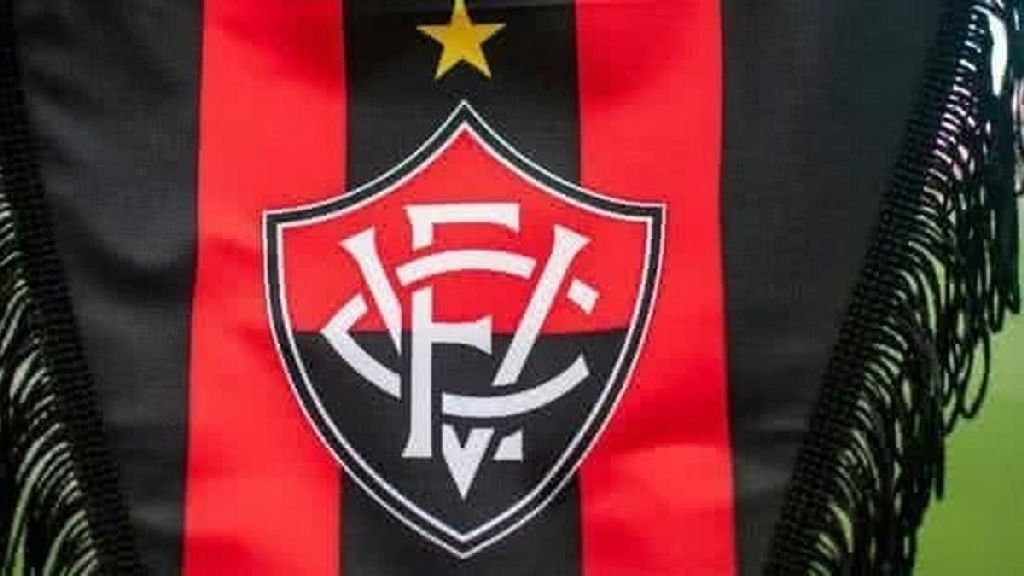 Vitória define escalação titular para confronto fora de casa no brasileirão