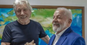 Waters manifesta apoio a Lula e ataca família Bolsonaro antes da eleição