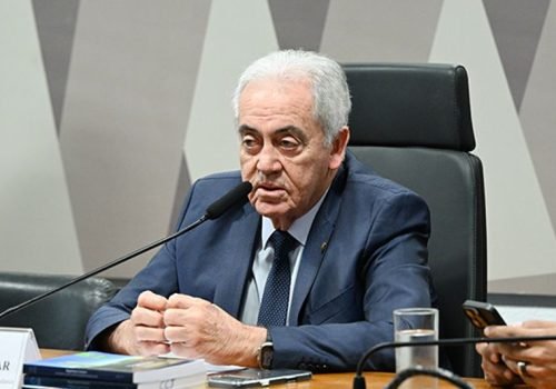 Apesar de pré-candidatura de Caiado pelo PSD, Otto Alencar reitera apoio a Lula na Bahia