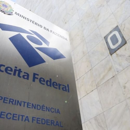 Arrecadação com imposto sobre dividendos fica abaixo do previsto e governo reduz estimativa para 2026