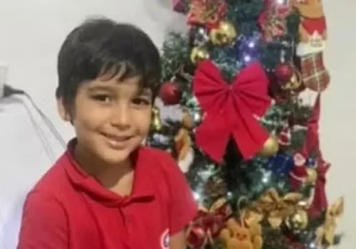 CRIANÇA 7 ANOS