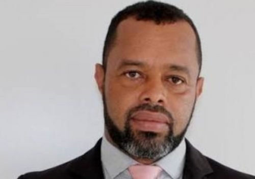 MP-BA pede nova eleição para presidente da Câmara de cidade da Chapada por 3° mandato seguido de vereador