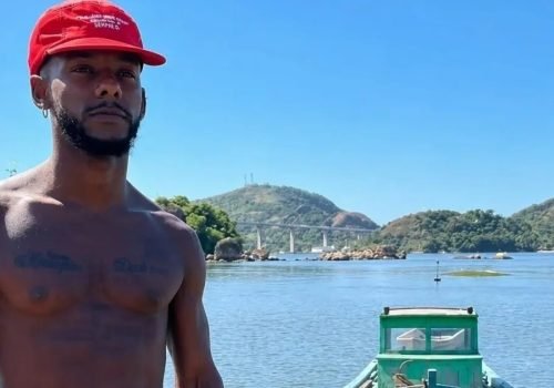 Policiais denunciados pela morte de guia turístico em Caraíva são afastados das funções