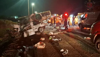 Acidente entre carro e ônibus na Br-080 deixa dois mortos em Brazlândia