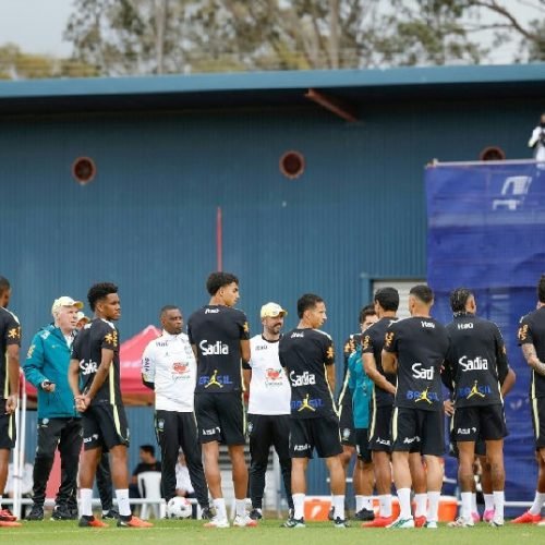 Ancelotti altera escalação da seleção brasileira para segundo duelo contra a Austrália