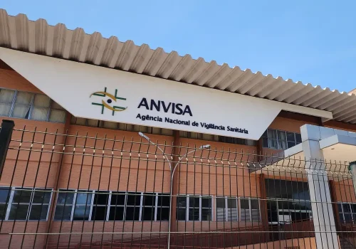 Anvisa retira do mercado doze produtos de limpeza por irregularidades sanitárias
