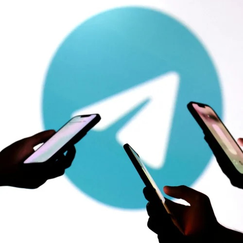 Apple suspende Telegram por violação de regras sobre abuso infantil
