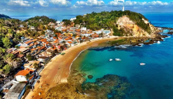 Arquipélago de Cairu inaugura temporada de verão com festivais gratuitos em Boipeba e Morro