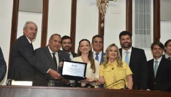 Assembleia Legislativa da Bahia homenageia os 215 anos da Associação Comercial da Bahia
