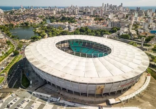 Bahia negocia com Grupo City gestão da Fonte Nova visando licitação em 2027