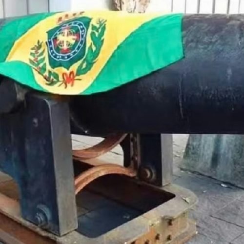 Brasil decide devolver canhão El Cristiano ao Paraguai após pedido diplomático