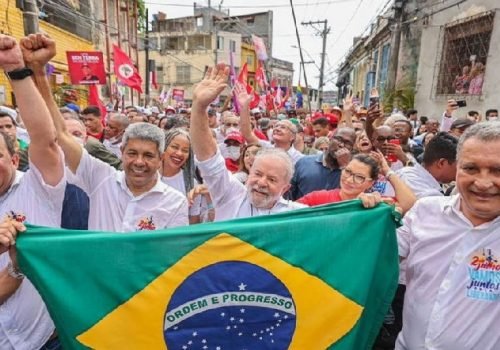 Caminhada de Lula em Salvador altera trânsito na região da Liberdade