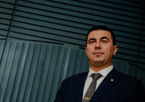 Candidato não eleito enfrenta denúncias de calote contra equipe de campanha