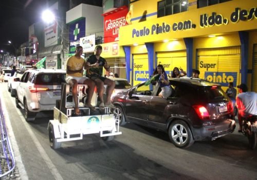 Carreatas e manifestações políticas encerram campanha no interior da Bahia