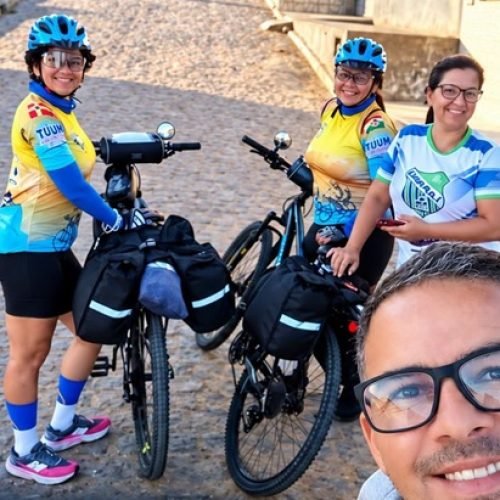 Ciclistas iniciam jornada de retorno após completar 750 km entre Caruaru e Mairi