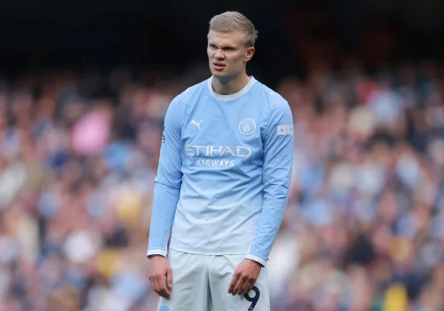 Com Haaland entre os reservas por opção técnica, Manchester City inicia jogo da Champions