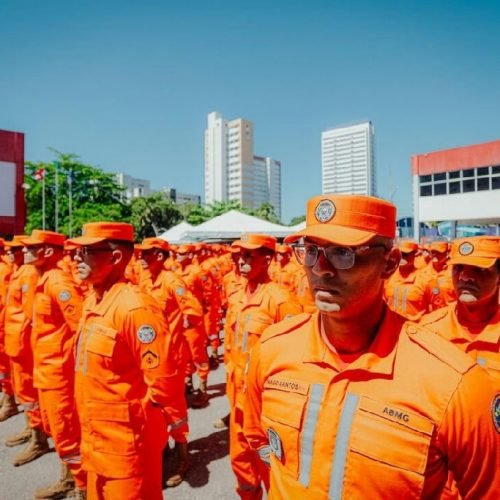 Concursos em Pernambuco abrem 1,8 mil vagas com salários de até R$ 12 mil