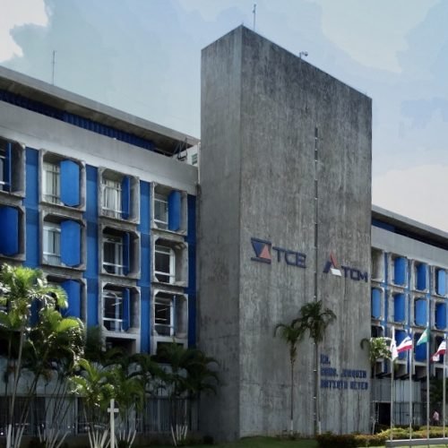 Conselheiros do Tcm-ba debatem controle externo em congresso internacional