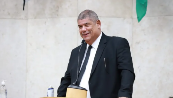 Corregedoria investiga delegados por suspeita de regalias a preso em SP