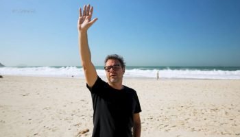 Da frustração na areia ao sucesso digital: como app de quiosques fatura R$ 60 mil mensais