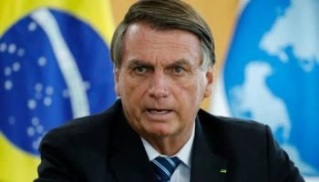 Defesa de Jair Bolsonaro comunica ao STF retomada de visitas após fim de prazo