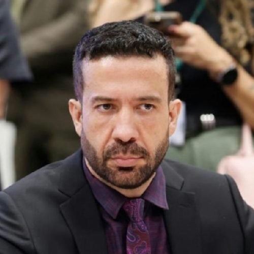 Deputado André Janones tem melhora após arritmia e alta médica é prevista