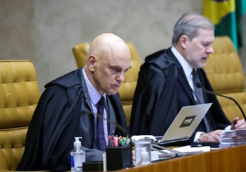 Deputado solicita à PGR análise sobre prisão preventiva de Alexandre de Moraes