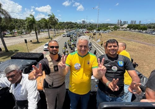 Diego Castro lidera carreata na Bahia em ato de oposição ao PT