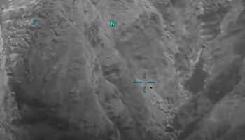 EUA divulgam vídeos de Ovnis que parecem reagir a disparos de aeronaves militares