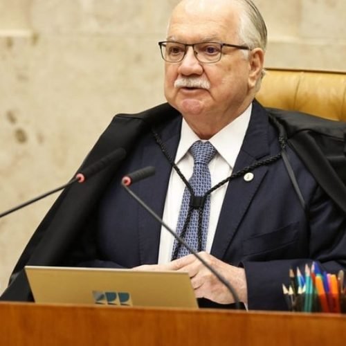Fachin adia julgamento sobre decisões conflitantes envolvendo Nossa Senhora Aparecida