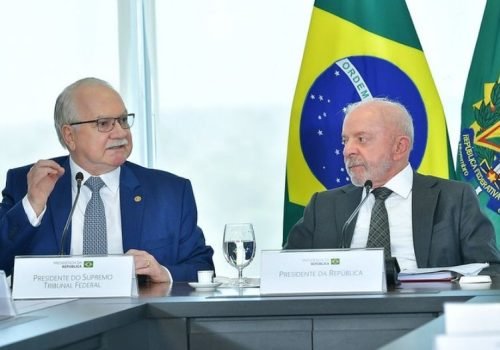 Fachin defende fim do inquérito das fake news e prega legalidade no STF