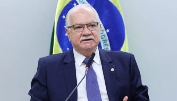 Fachin exige transparência total da PF em investigações envolvendo ministros do STF