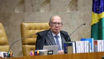 Gilmar Mendes propõe suspensão de julgamento no STF para apurar menções a magistrados