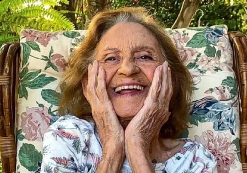 Globo altera grade e cancela Sessão da Tarde em homenagem à atriz Laura Cardoso