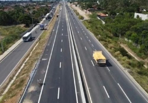 Governo federal entrega duplicação de trecho da Br-116 na Bahia