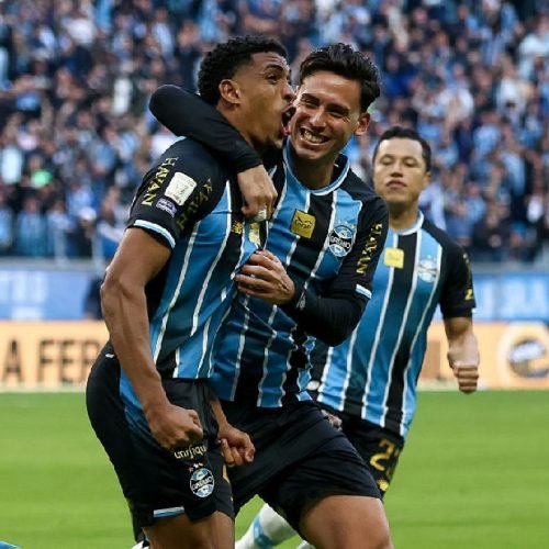 Grêmio supera São Paulo em virada emocionante e se distancia do rebaixamento