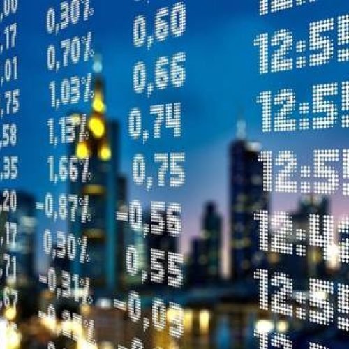 Ibovespa sobe e dólar recua em dia de otimismo nos mercados globais