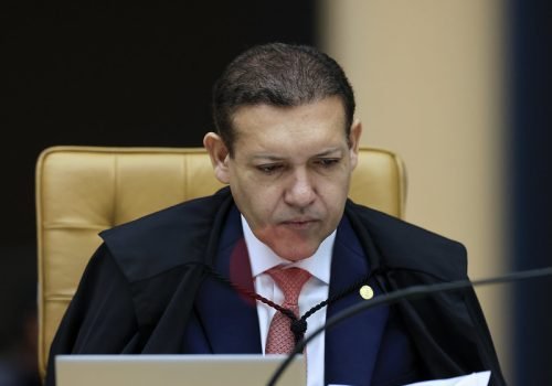Investigação da PF revela contrato de R$ 427 milhões e menções a Nunes Marques