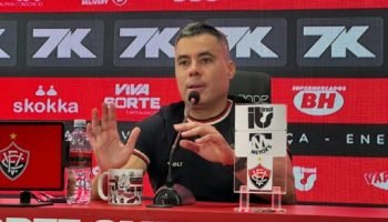 Jair Ventura celebra desempenho ofensivo do Vitória após vitória contra o Botafogo