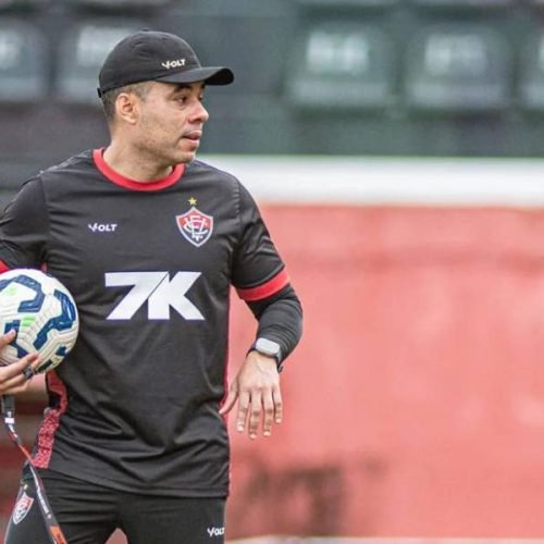 Jair Ventura recusa proposta do Internacional e mantém compromisso com o Vitória