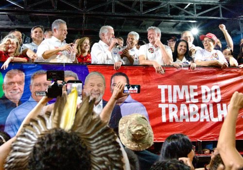Jaques Wagner aponta Adutora do Algodão como marco para o semiárido baiano