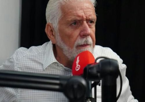 Jaques Wagner defende Jerônimo Rodrigues e rebate críticas de Bruno Reis